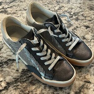 Dolce Vita Zina sneakers